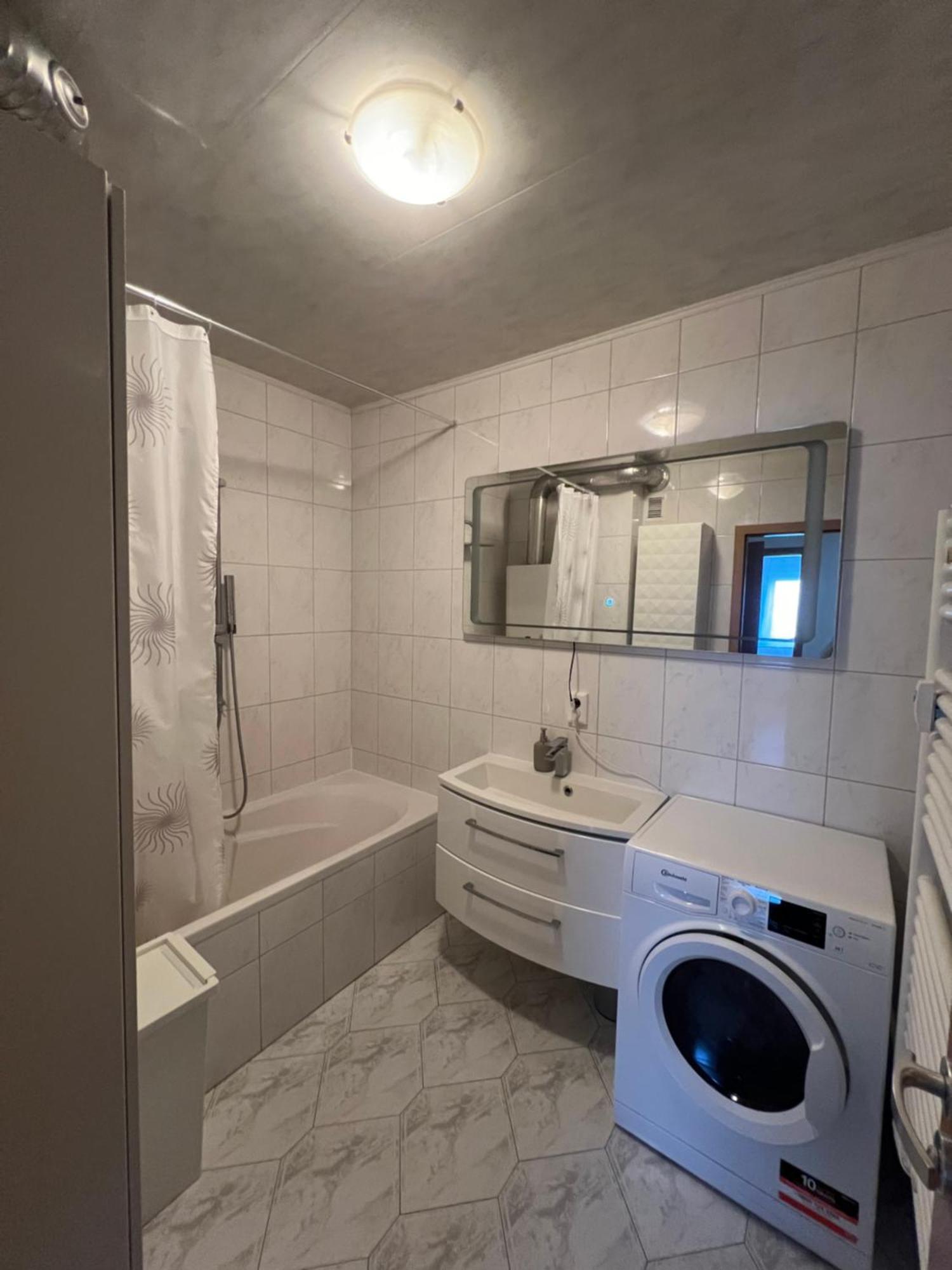 Ferienwohnung In Lahr, Nahe Europa-Park Mietersheim Bagian luar foto